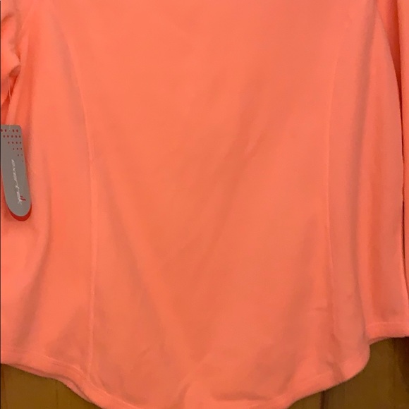 Ladies top - Picture 6 of 7